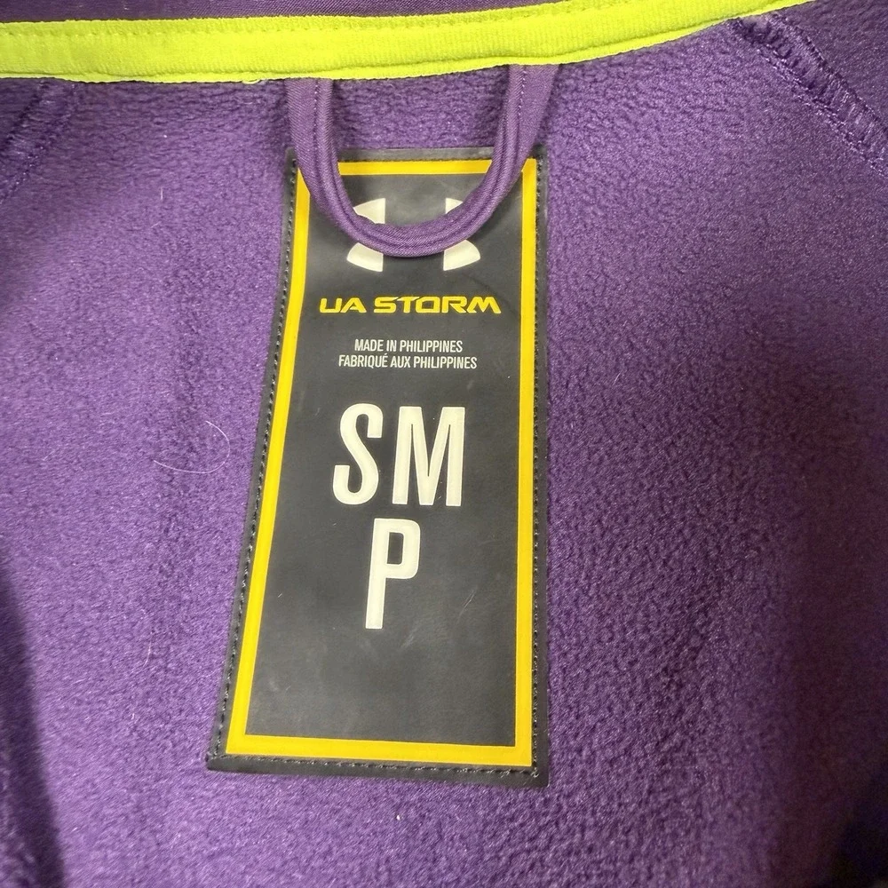 Under Armour Storm Zip Up Jacket Women's Small Purple‎ EUC